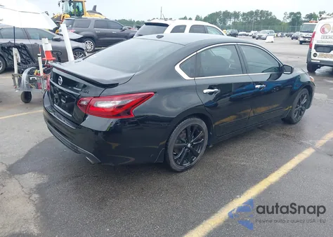 2018 Nissan Altima 2.5 Sr из США, поврежденный, VIN 1N4AL3AP5JC178162